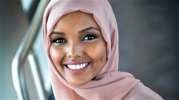 Per la prima volta una modella con l’hijab in copertina su Allure