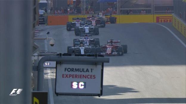 Formula 1, Hamilton contro Vettel: "Comportati da uomo!"