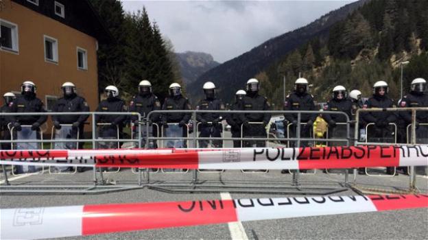 Austria torna a minacciare: "Pronti a chiudere frontiere in 24 ore"