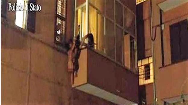 Roma, studentessa violentata tenta la fuga dal balcone