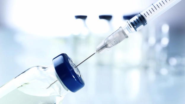Australia nega il visto a scrittore No Vax: "Persona pericolosa non gradita"