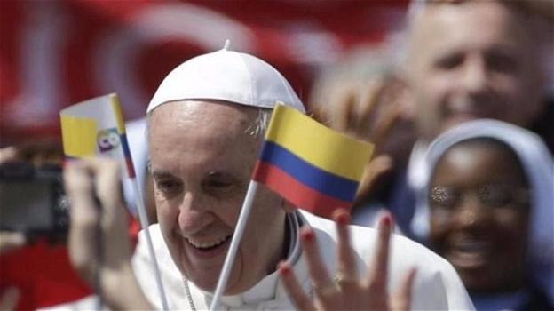 Papa Francesco in Colombia: "Sono qui per dirvi che non siete soli"
