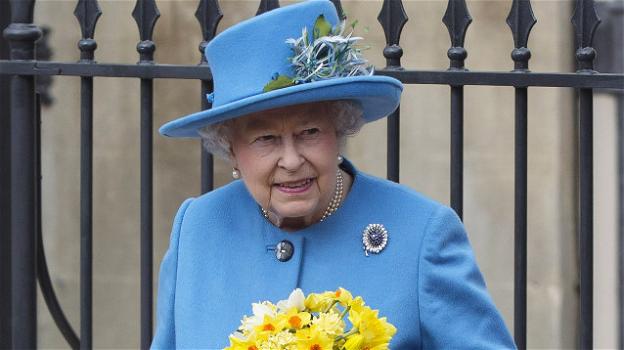 La Regina Elisabetta ha svelato il sesso del terzo bimbo di Kate senza volerlo