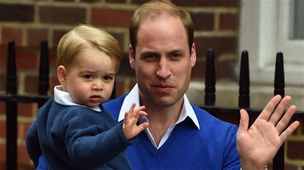 Gli psicologi spiegano il comportamento del principe William nei confronti del figlio