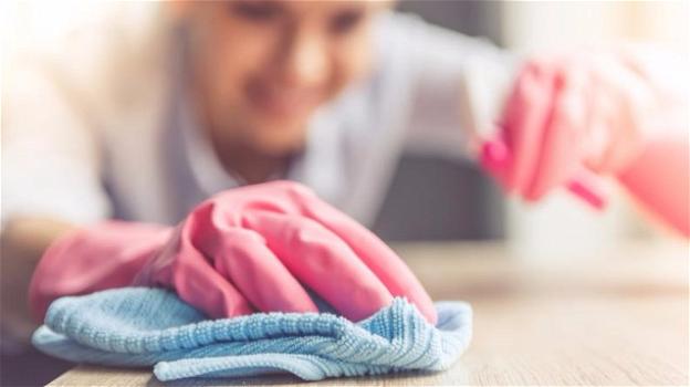 Le pulizie di casa posso uccidere: a rischio la salute di casalinghe e addetti alle pulizie