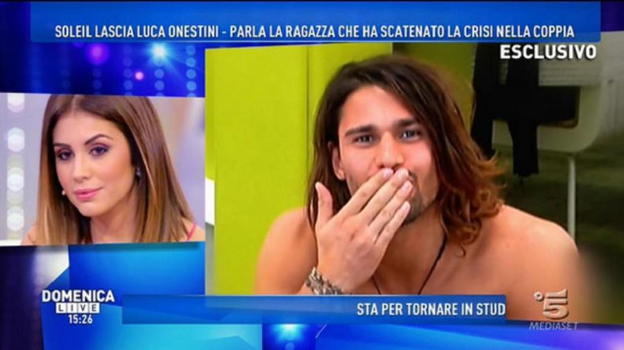 Domenica Live, Giulia Latini: "Luca ha fatto un errore in buona fede, se c’è sentimento per una telefonata non finisce"