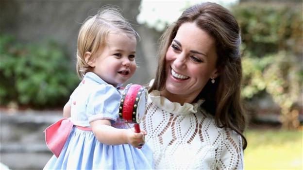 Le future figlie della principessina Charlotte non saranno mai principesse: ecco perché il regolamento reale lo vieta