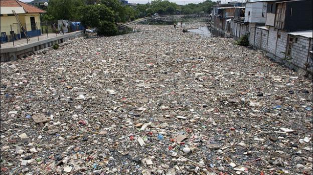 Citarum: è questo il nome del fiume più inquinato del mondo