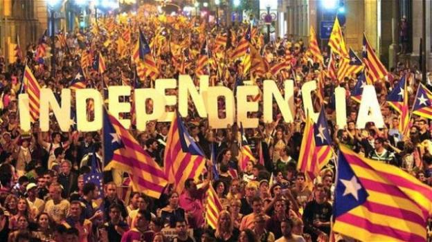 Indipendenza della Catalogna dalla Spagna, Mariano Rajoy: "Restaurerò la legalità"