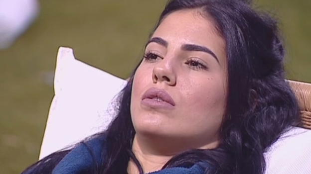 Grande Fratello Vip, Giulia De Lellis: "O si abbassano i toni o rifiuterò ogni dialogo con Alfonso Signorini"