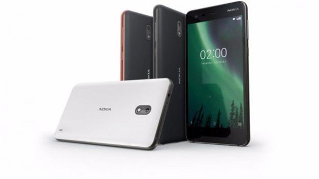 Nokia 2, entry level con 2 giorni d’autonomia, e Nokia 8 Plus con memorie maggiorate