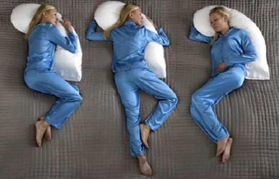 Dormire: ecco le posizioni migliori e quelle invece da evitare