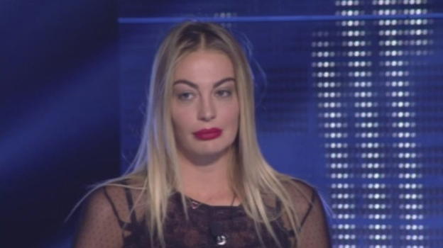 GF Vip, Veronica Angeloni: "Per fortuna Ignazio con me non ci ha mai provato"