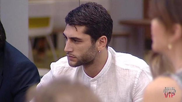 Grande Fratello Vip: Jeremias preoccupato per Francesco e geloso della sorella