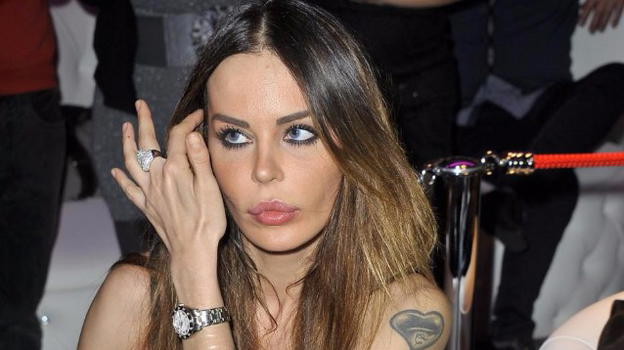 Nina Moric attacca la trasmissione Nemo, è stata lesa la sua immagine: "Ho ricevuto 1500 insulti e minacce"