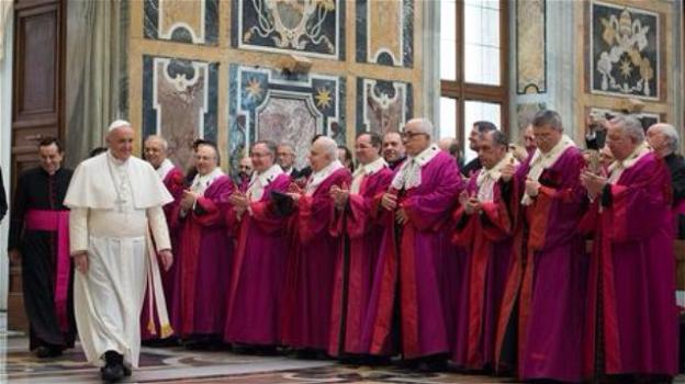 Papa Francesco a Rota: "I fedeli attendono dalla giustizia ecclesiale la pace delle loro coscienze"