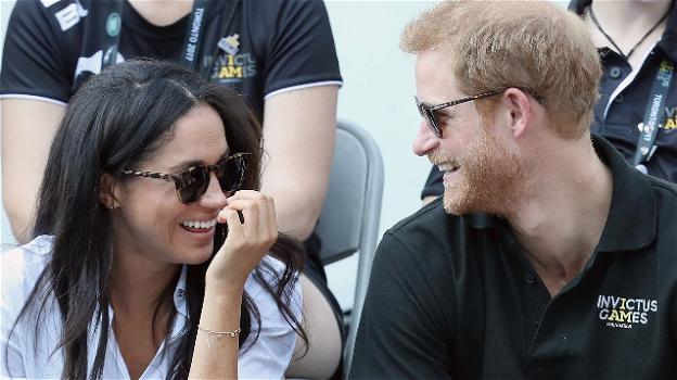 Il Principe Harry si sposa con Meghan Markle: la notizia arriva direttamente da Buckingham Palace