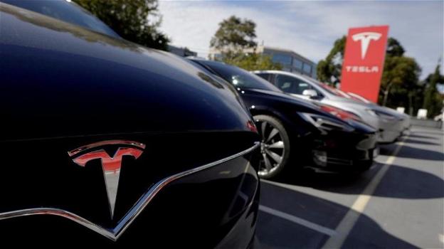 Tesla perde 8.000 dollari al minuto, per gli analisti non arriverà al 2019