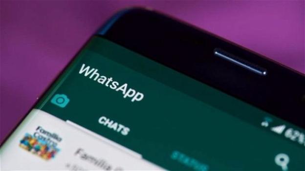WhatsApp: su iOS arrivano i messaggi audio semplificati, e i video YouTube in-app