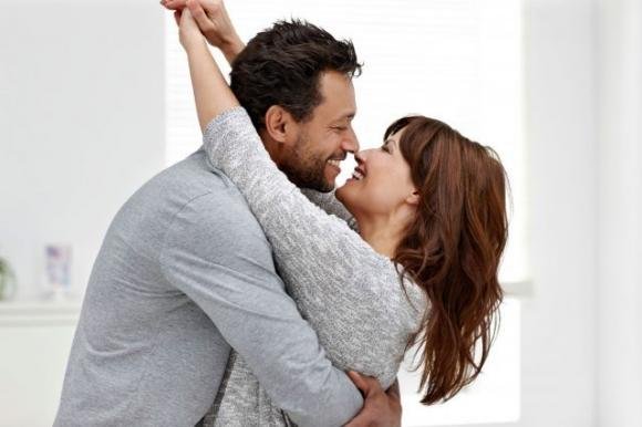6 abitudini che potranno migliorare moltissimo il vostro rapporto di coppia