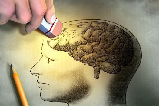 Come prevenire la perdita di memoria, l’Alzheimer e la demenza senile in modo naturale