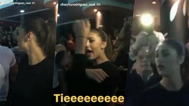 Cecilia Rodriguez coperta da insulti e fischi durante una serata in discoteca: l’argentina ha reagito