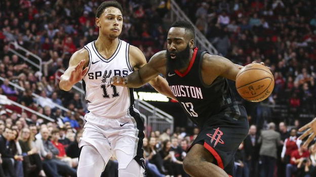 NBA, 15 dicembre 2017: Houston Rockets saldi al comando