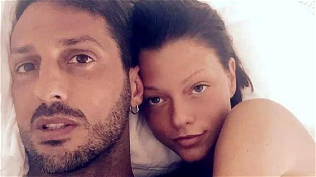 Silvia Provvedi fidanzata di Fabrizio Corona: "Passerò Natale e Capodanno con lui in carcere"