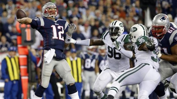 NFL, settimana 17: Patriots primi della AFC, Falcons e Bills ai playoffs