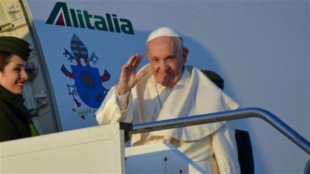 Papa Francesco: nell’immagine regalata ai giornalisti la paura di una guerra imminente