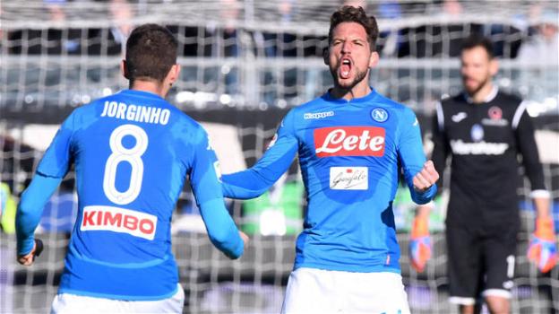 Serie A: prosegue la marcia del Napoli. Super Lazio. Pari tra Inter e Roma