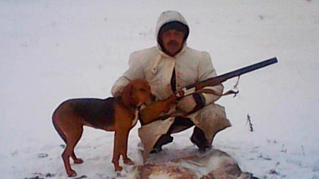 Russia, dramma imprevisto: il cane "spara" uccidendo un cacciatore