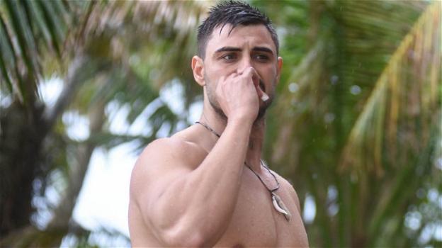 L’Isola dei Famosi, Francesco Monte si è ritirato dal reality show: ad annunciarlo è Davide Maggio