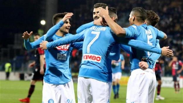 Serie A: il Napoli allunga sulla Juve, cinque gol al Cagliari