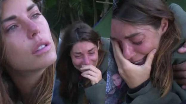 L’Isola dei Famosi: Bianca Atzei piange a causa di Elena Morali