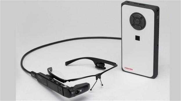 Toshiba annuncia gli occhiali smart dynaEdge AR per la realtà aumentata