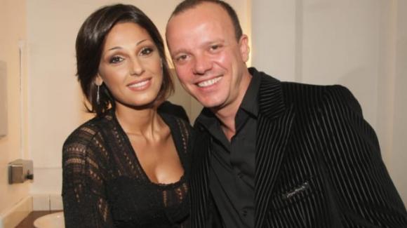 Gigi D'alessio E Anna Tatangelo Stanno Ancora Insieme . Anna Tatangelo E Gigi D Alessio Nozze Dopo La Separazione
