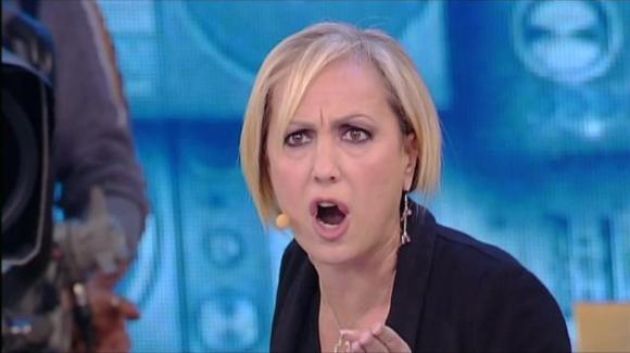 Amici, la maestra di danza Alessandra Celentano, si difende ...