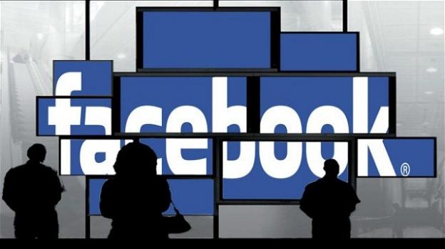 Facebook: ritorna il riconoscimento facciale, test per editor video e inserzioni interattive. In arrivo chip proprietari