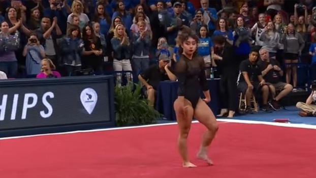 La ginnasta balla il moonwalk di Michael Jackson e ottiene il massimo punteggio