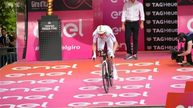 Giro d’Italia: prima tappa a Tom Dumoulin, in ritardo gli altri big