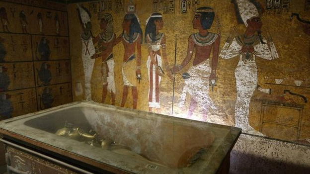 Torino, svelato il mistero intorno alla tomba di Tutankhamon: la tomba di Nefertiti non esiste