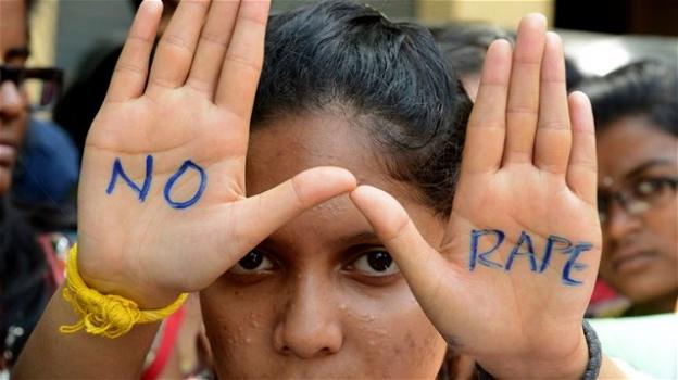 India: stupra ripetutamente la figlia di 13 anni. “È normale, fanno tutti così”