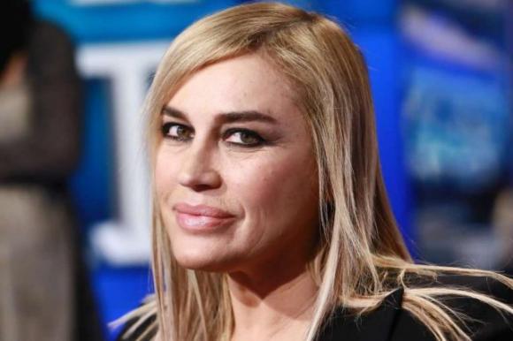 Il dramma segreto di Lory Del Santo, la rivelazione shock a Pomeriggio 5: “Non parlo più con…”