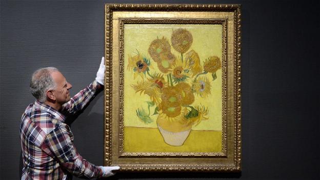 I girasoli di Van Gogh si scoloriscono: ecco cosa sta succedendo