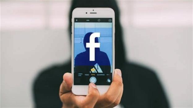 Ci risiamo: Facebook condivideva i dati degli utenti, e dei loro amici, anche con i produttori di smartphone