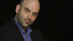 Roberto Saviano attacca duramente il governo: “Salvini è un bugiardo, fa politica tenendo in ostaggio gente in mare”