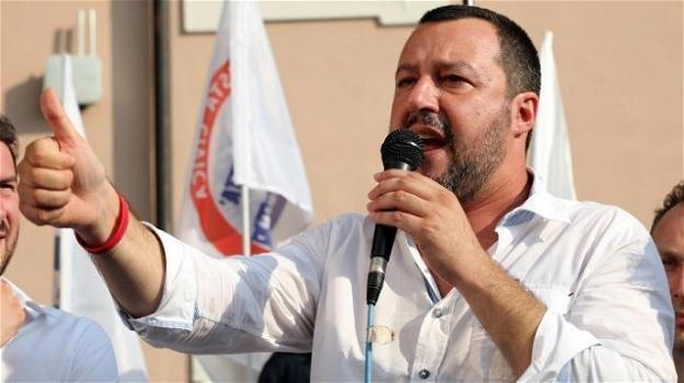 La nuova battaglia di Salvini: "Chiesto dossier sui rom in Italia, faremo un censimento"