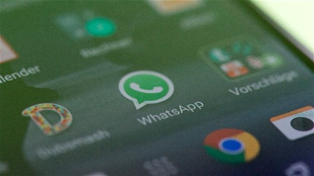 WhatsApp: ancora test per la nuova Media Visibility. In roll-out il broadcast per i gruppi