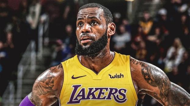 NBA: LeBron James passa ai Lakers, è già "King-Mania" a Los Angeles